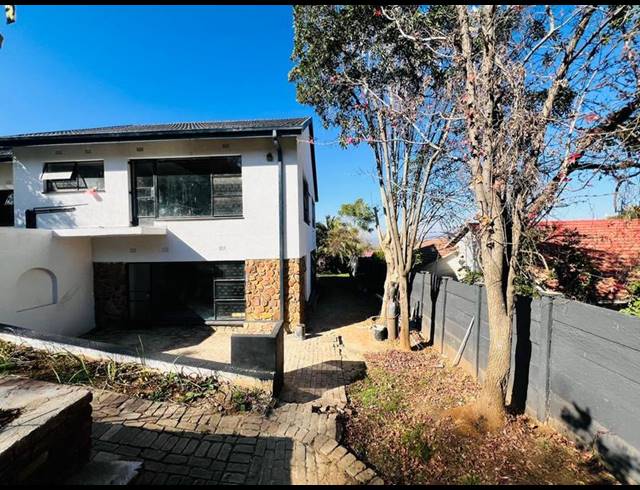 4 BEDROOM HOUSE FOR SALE IN KIBLER PARK